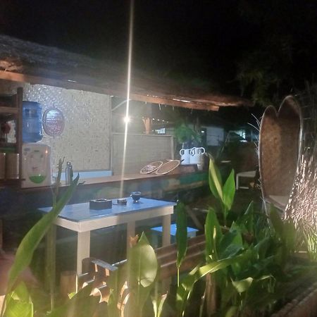 Efrata Villa Gili Air Kamer foto